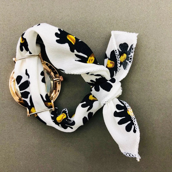 Reloj de cuarzo con correa única de tela de margaritas para mujer - Reloj casual de moda con diseño de girasol