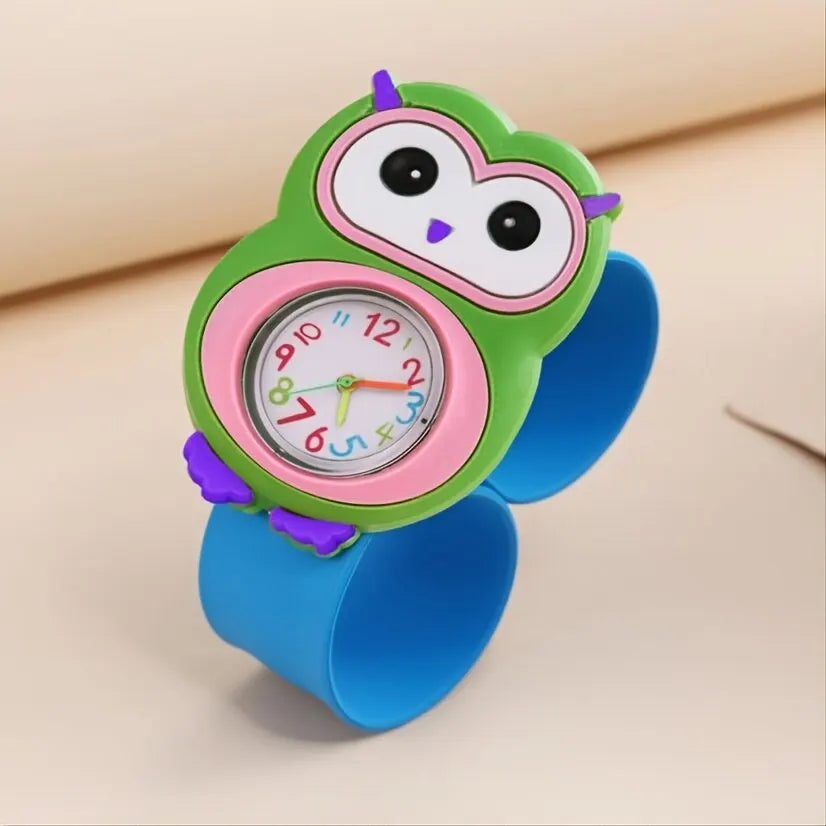 Reloj de dibujos animados 3D para niños, astronauta, aves de corral, frutas, flores, cuarzo, arcoíris, amor, pastel de cumpleaños, regalo para bebé, juguete