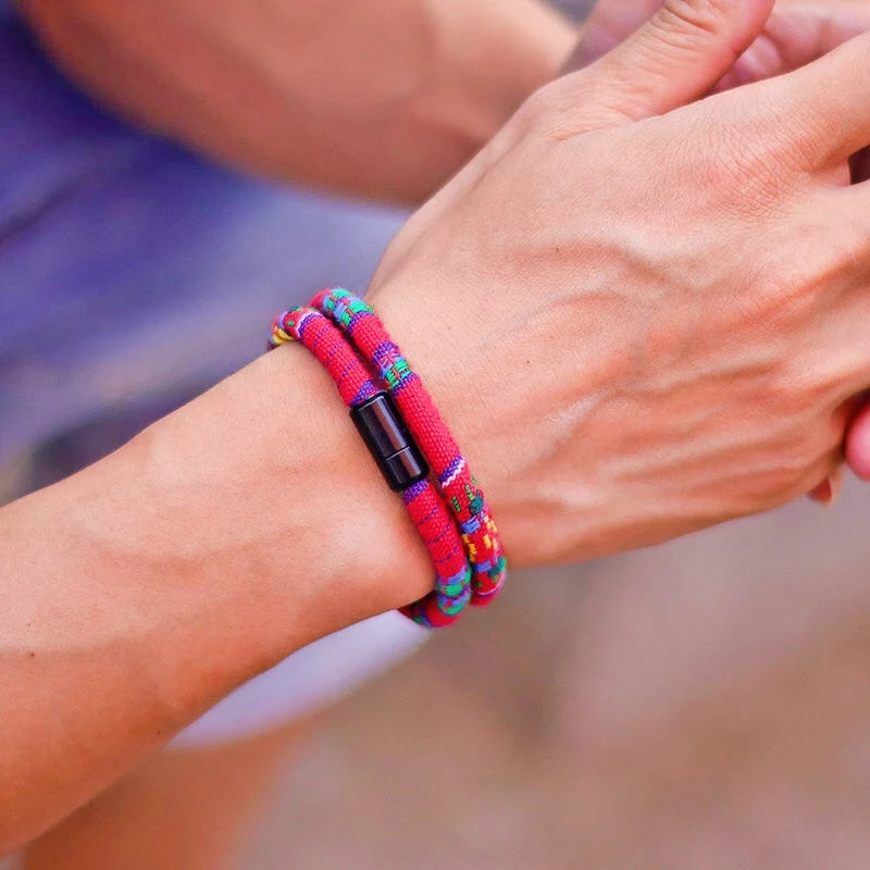 Pulsera de cuerda Bohemia atraer pulsera magnética aventura supervivencia Braslet Pulseras Hilo Hombre Surf en la playa Brazalete