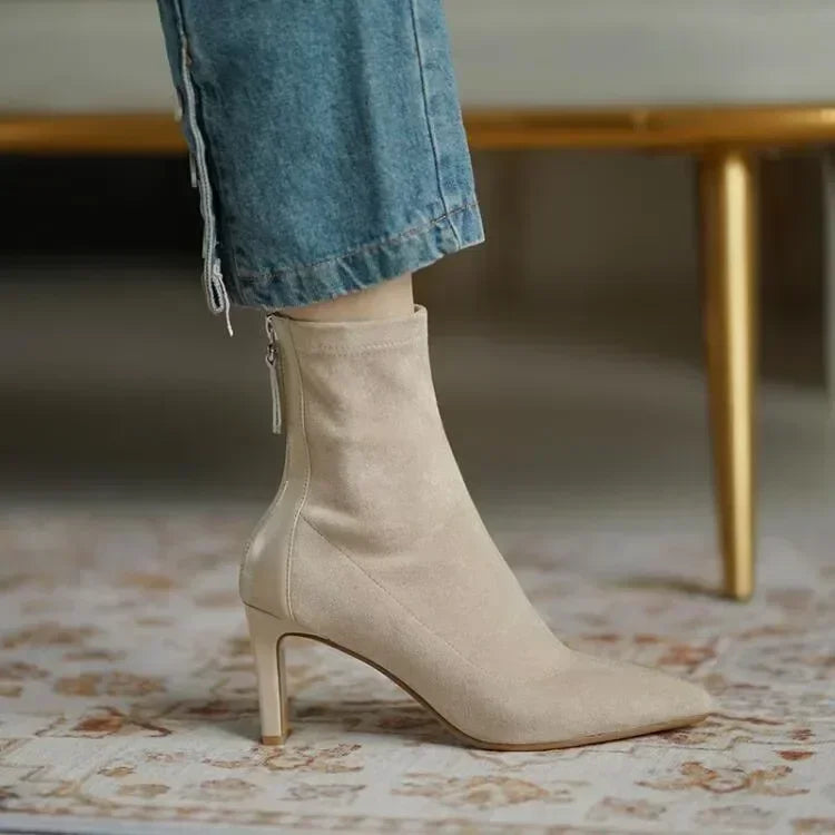 Botas de tacón alto para mujer 2025, estilo coreano de otoño e invierno, tacón medio, botas ajustadas y delgadas, punta en punta, botas tipo calcetín para mujer.