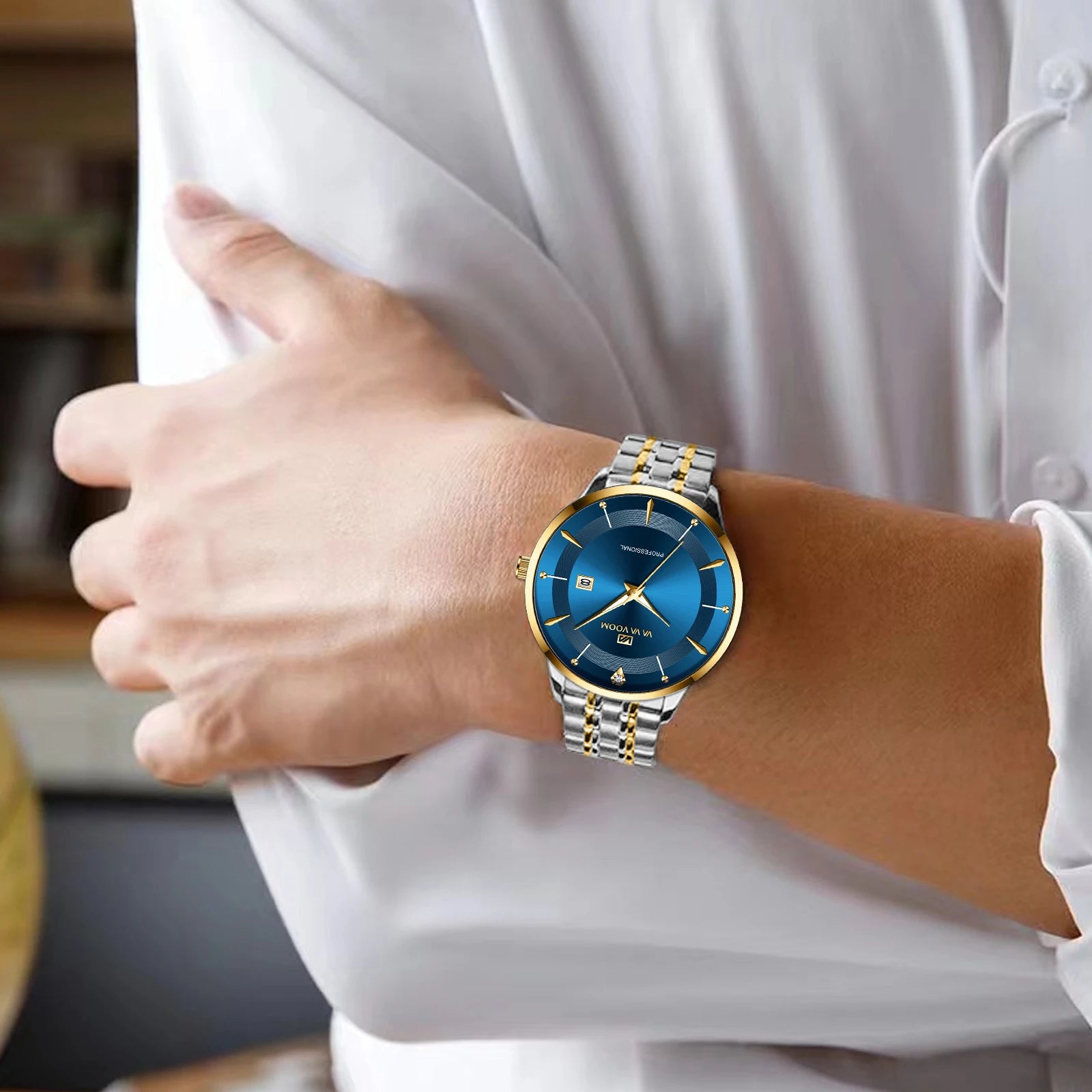 Nuevo reloj para hombre de acero inoxidable estilo de negocios de lujo con diamantes de imitación 43mm reloj de pulsera con movimiento de cuarzo de oro azul