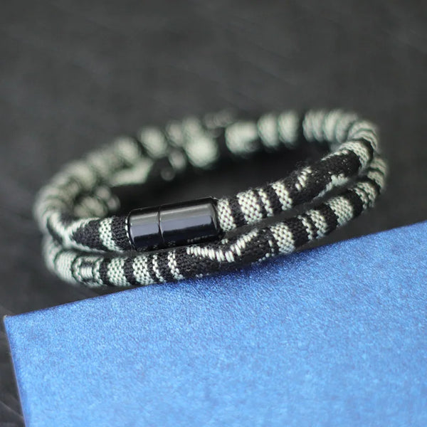 Pulsera de cuerda Bohemia atraer pulsera magnética aventura supervivencia Braslet Pulseras Hilo Hombre Surf en la playa Brazalete