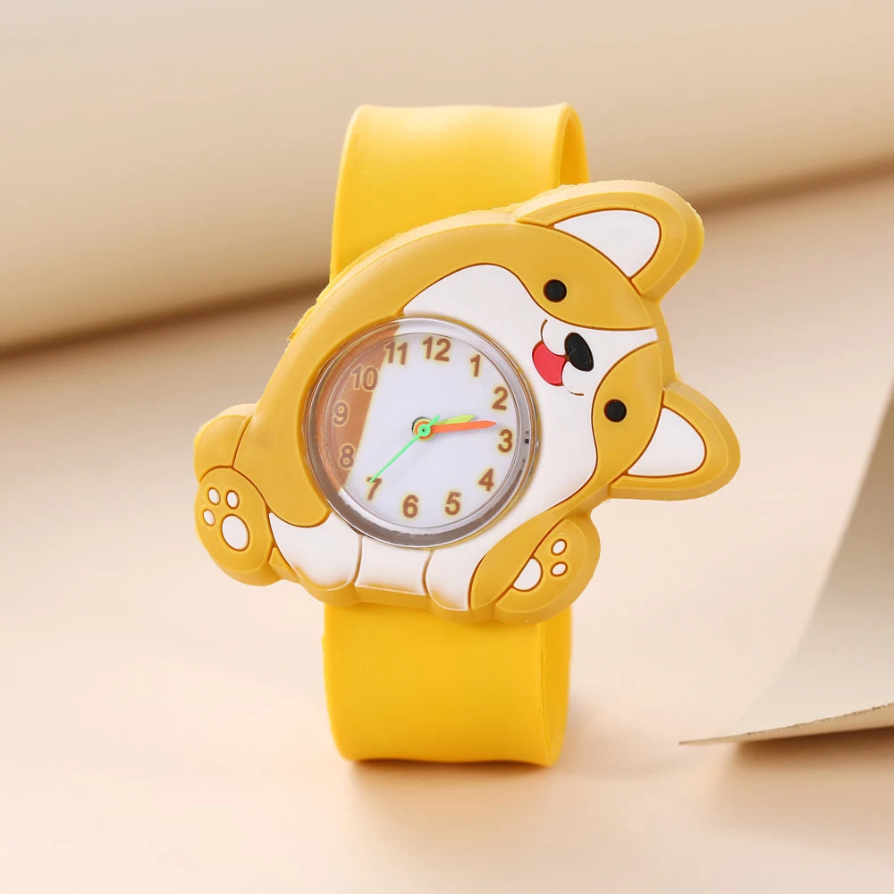 Reloj de dibujos animados 3D para niños, astronauta, aves de corral, frutas, flores, cuarzo, arcoíris, amor, pastel de cumpleaños, regalo para bebé, juguete