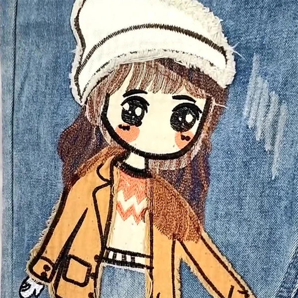 Pantalon jean exclusivo para mujer con un diseño único y atrevido para un look de todos los dias