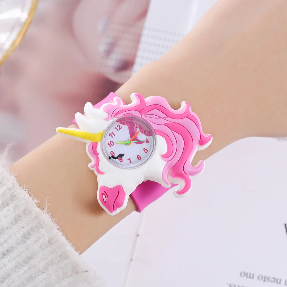 Reloj de dibujos animados 3D para niños, astronauta, aves de corral, frutas, flores, cuarzo, arcoíris, amor, pastel de cumpleaños, regalo para bebé, juguete