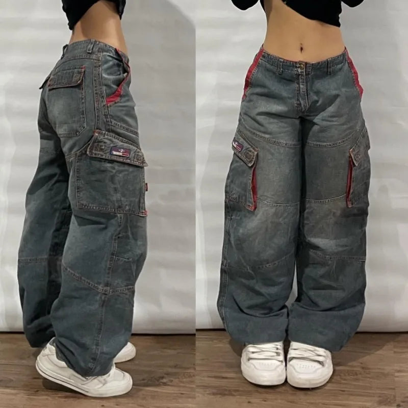 Pantalones de moda hip-hop para una mujer valiente y con estilo