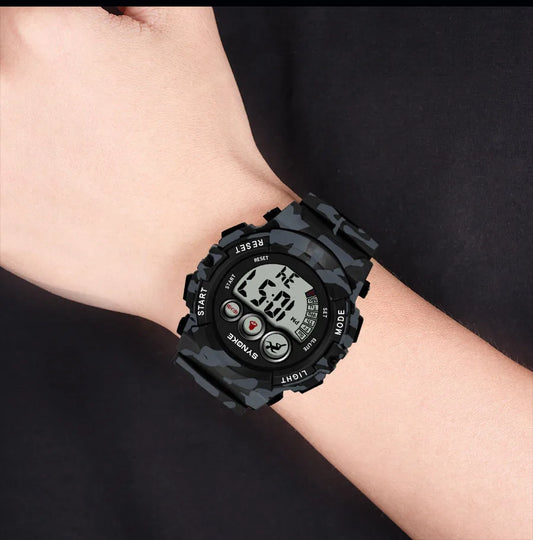 Reloj deportivo SYNOKE para estudiantes para niños, relojes electrónicos coloridos, reloj resistente al agua hasta 50M, reloj digital para niños