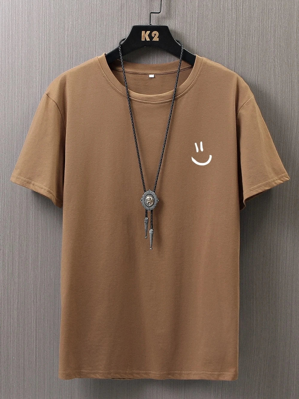 Camisetas minimalistas con estampado gráfico de cara sonriente para hombre, camiseta de Hip Hop, ropa, camiseta transpirable de verano