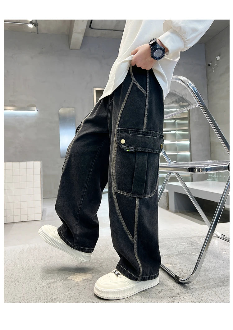 Pantalon jean con diseño actual para  niño, cómodo y elegante