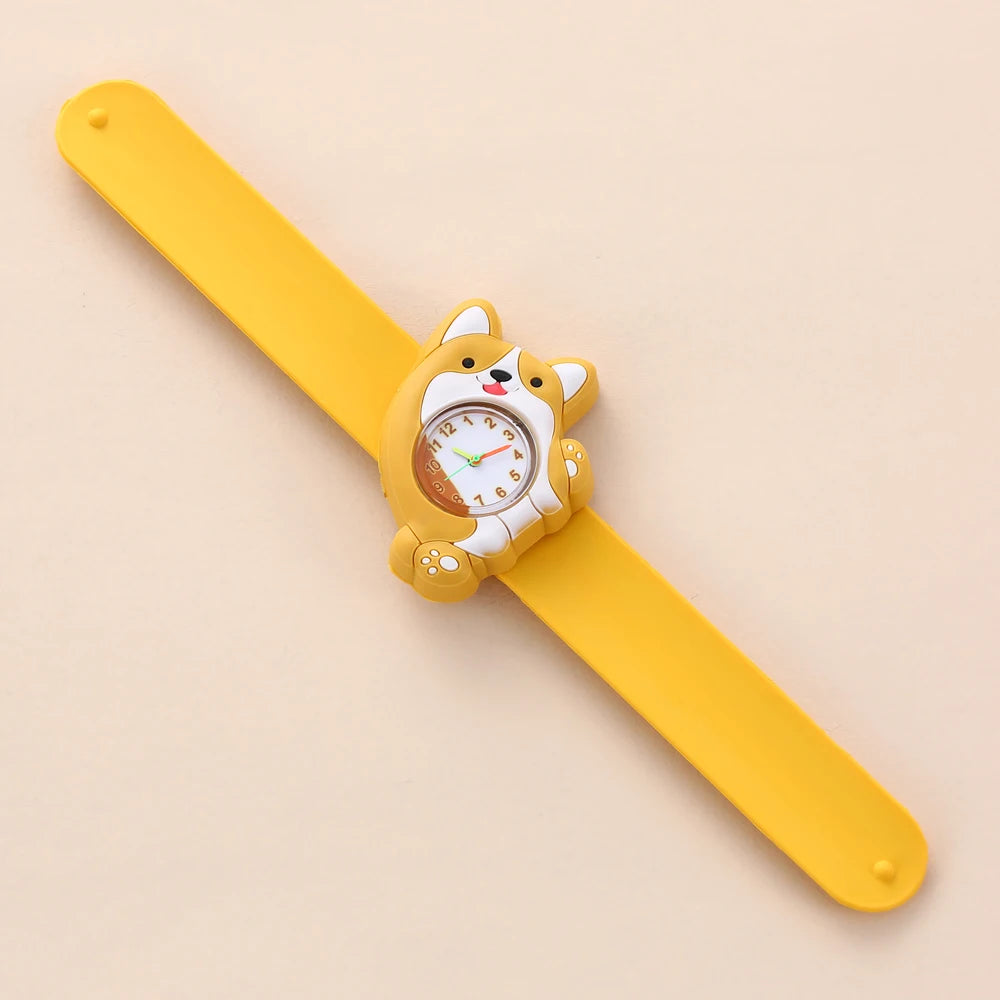 Reloj de dibujos animados 3D para niños, astronauta, aves de corral, frutas, flores, cuarzo, arcoíris, amor, pastel de cumpleaños, regalo para bebé, juguete
