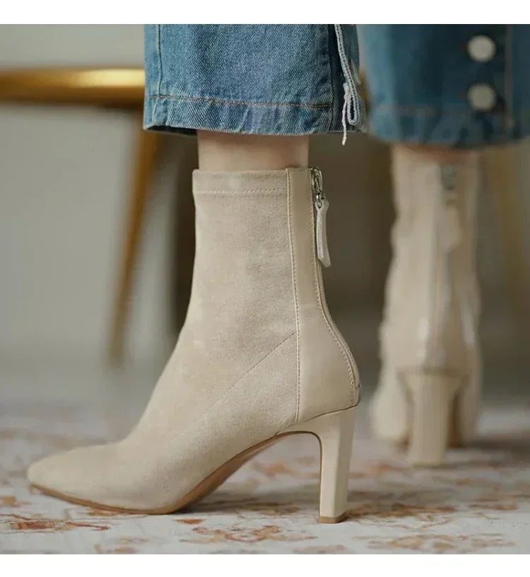 Botas de tacón alto para mujer 2025, estilo coreano de otoño e invierno, tacón medio, botas ajustadas y delgadas, punta en punta, botas tipo calcetín para mujer.