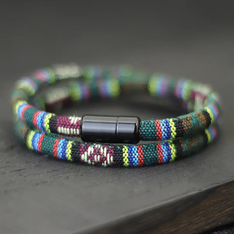 Pulsera de cuerda Bohemia atraer pulsera magnética aventura supervivencia Braslet Pulseras Hilo Hombre Surf en la playa Brazalete