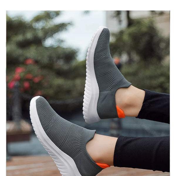 Nuevos zapatos altos cómodos zapatillas clásicas para hombre y mujer zapatos de lona planos duraderos