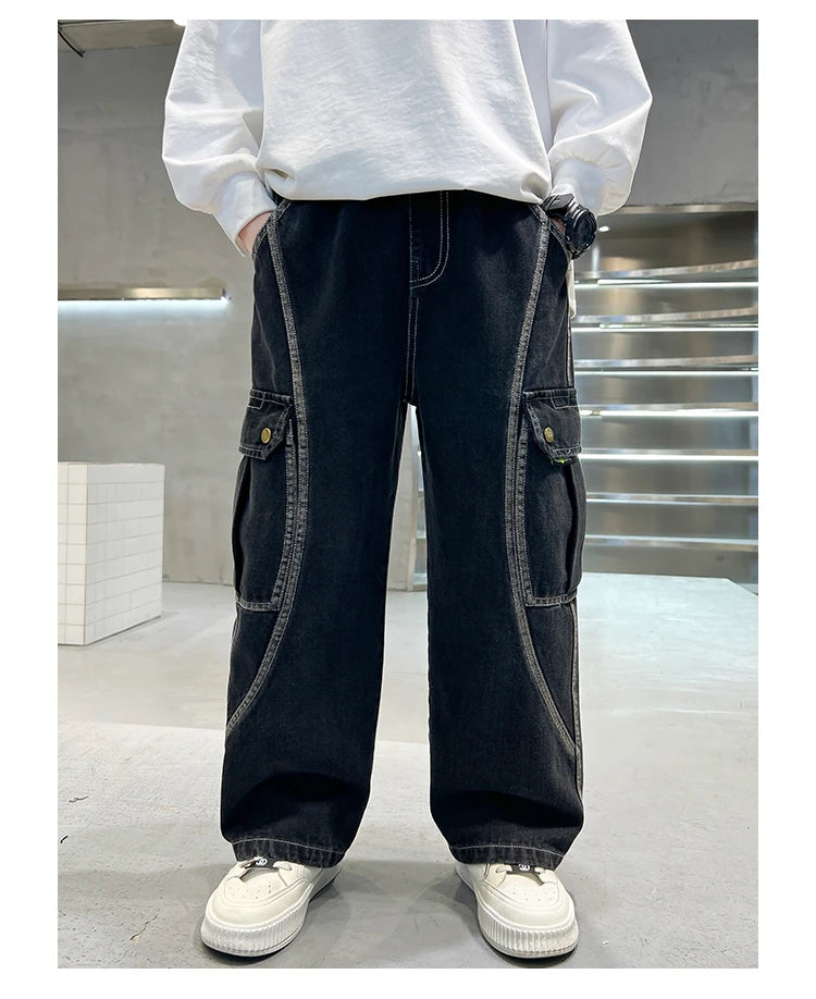 Pantalon jean con diseño actual para  niño, cómodo y elegante