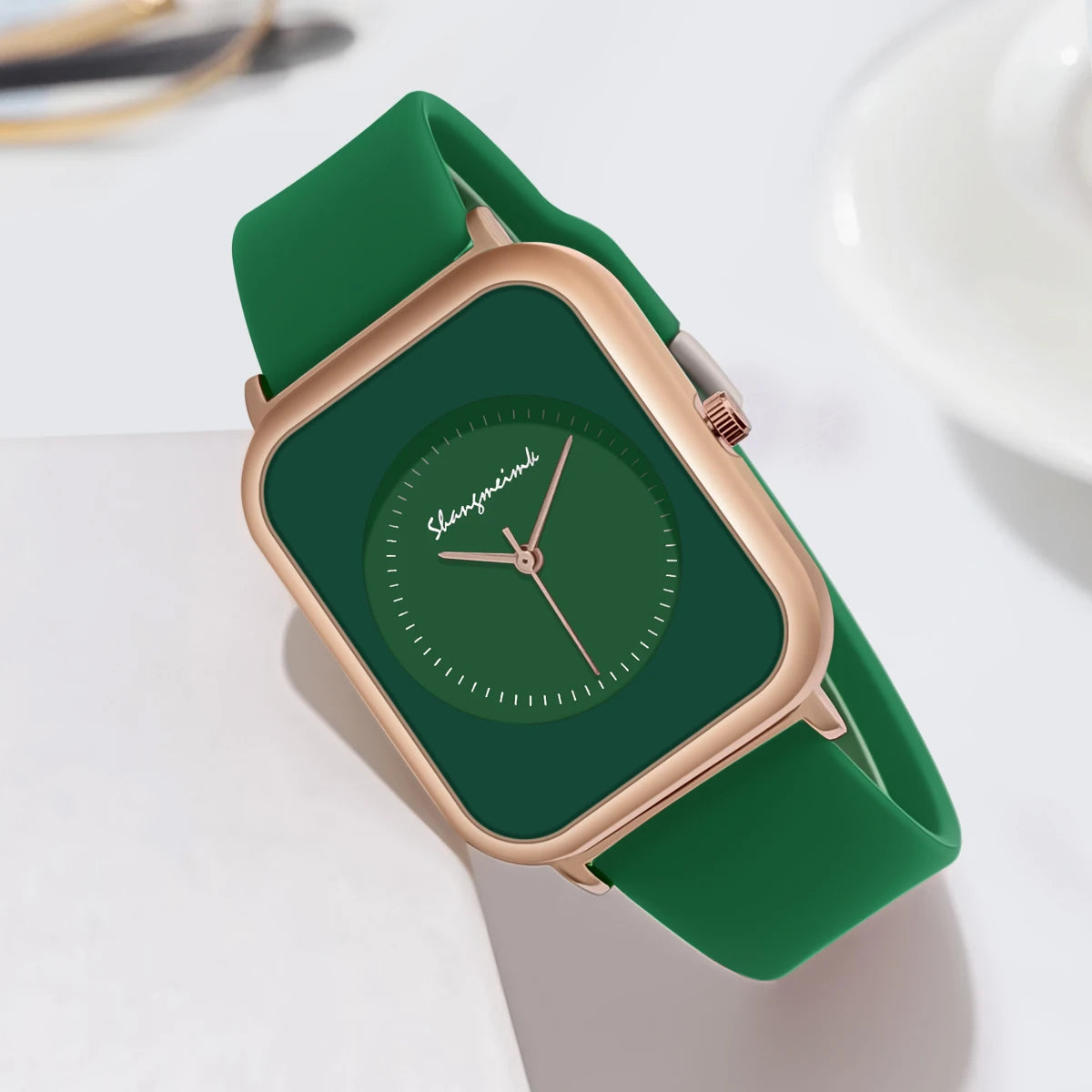 Reloj de cuarzo de silicona para mujer literal con personalidad simple y moda informal